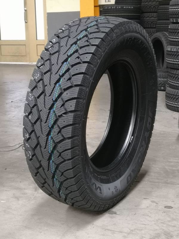 CENTARA WINTER RX858 235/75R15 110/107Q LT шип